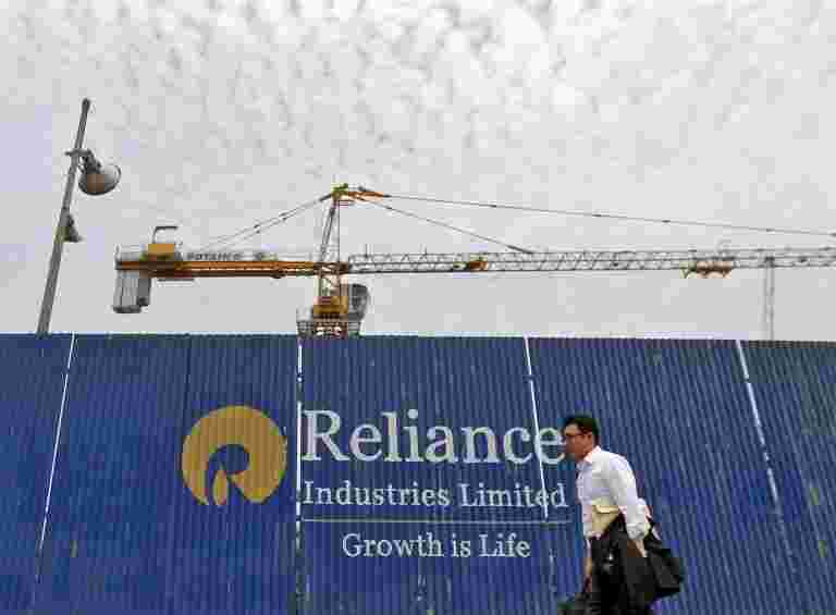 Ril Q1净利润上涨6.8％至10,104亿卢比，节拍估计