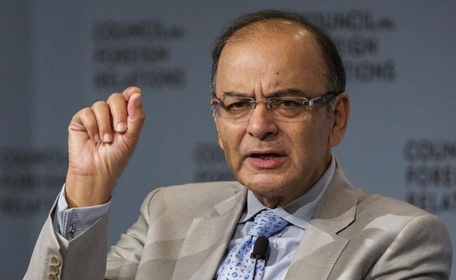 金融部长Arun Jaitley表示，我们与税基加倍。